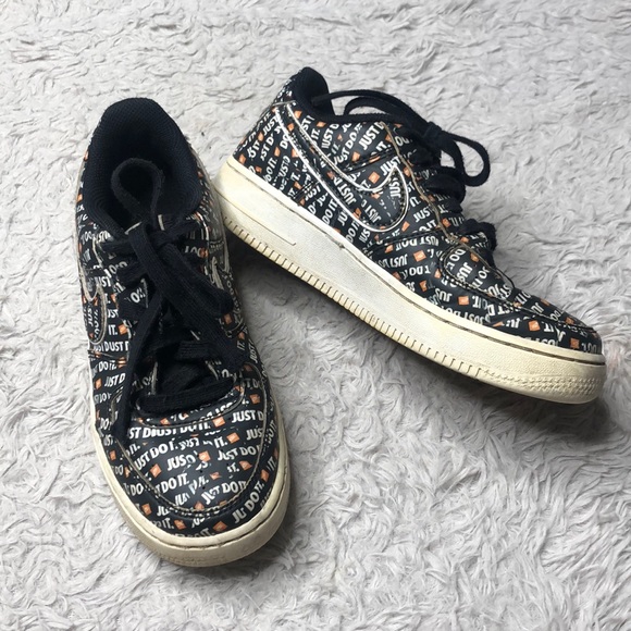 nike air force just do it black